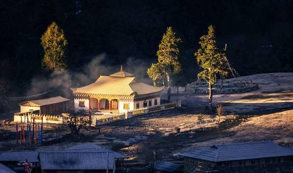 原创 藏在云南最西边的处女秘境，鲜少有人踏足，去过可以炫耀一辈子4