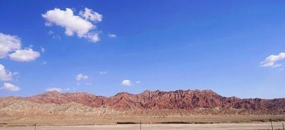 原创 位于新疆的这个峡谷，颜色如火，可媲美美国羚羊谷7