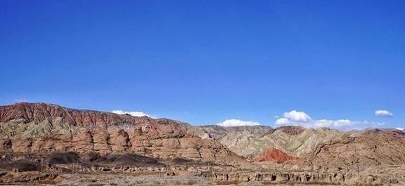 原创 位于新疆的这个峡谷，颜色如火，可媲美美国羚羊谷11