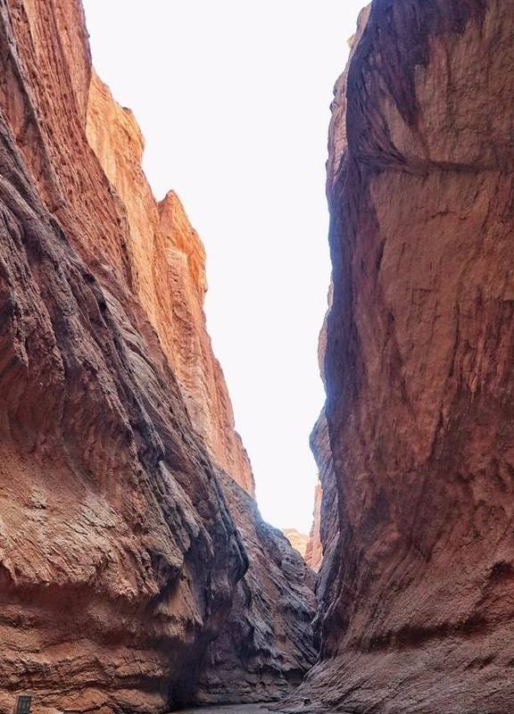 原创 位于新疆的这个峡谷，颜色如火，可媲美美国羚羊谷21