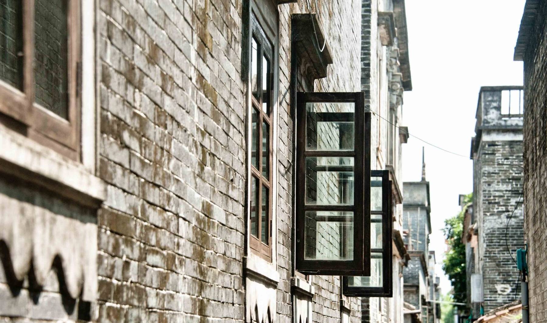 原创 我国超神奇的碉楼,华侨文化的典范之作,千姿百态的建筑群超震撼8