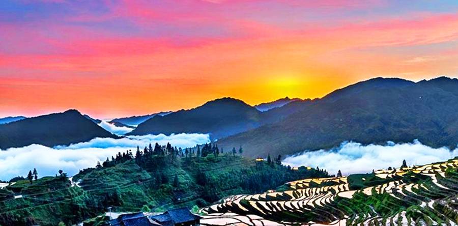 原创 贵州黔东南州最南的县,拥有高铁站,却距离县城约30公里6