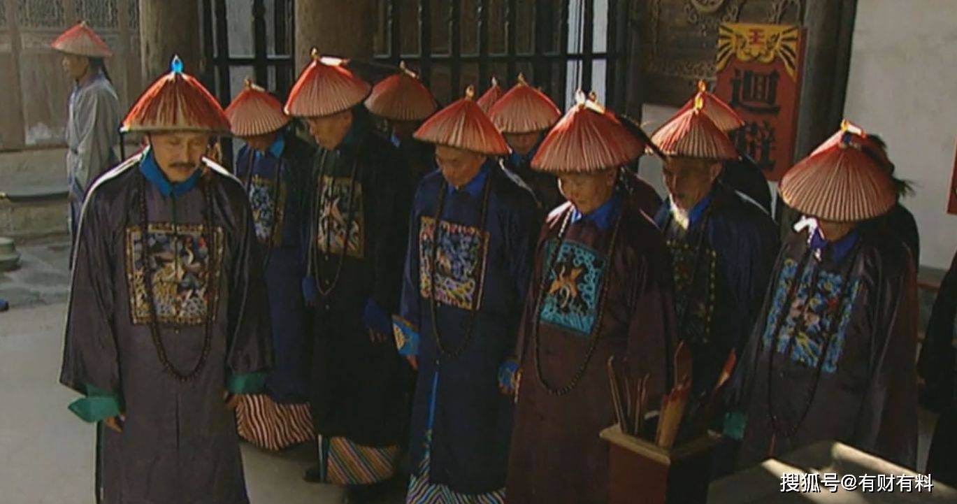 原创 存钱也有“套路”?存款利率持续走低,但有3个时间存款利息会高4