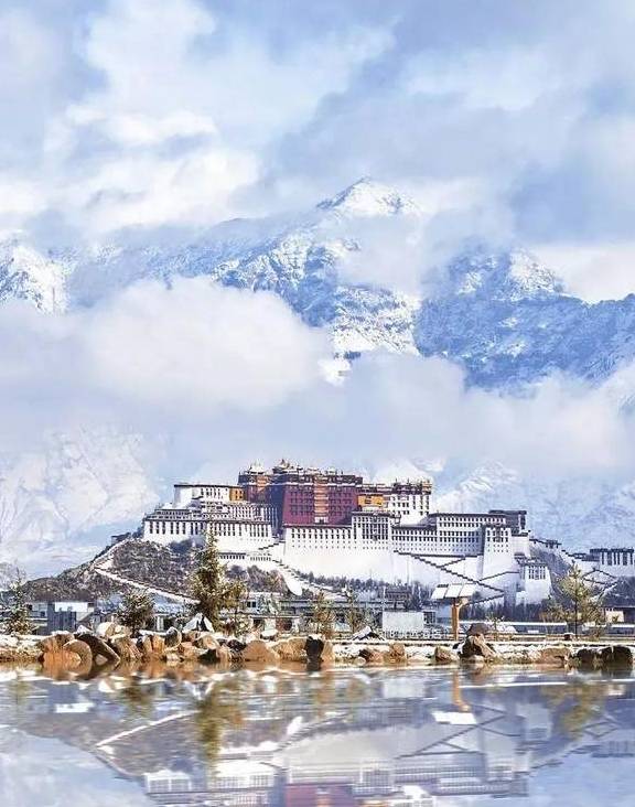 原创 晒太阳、喝甜茶、文艺CityWalk……日光之城拉萨,太适合过冬了!3