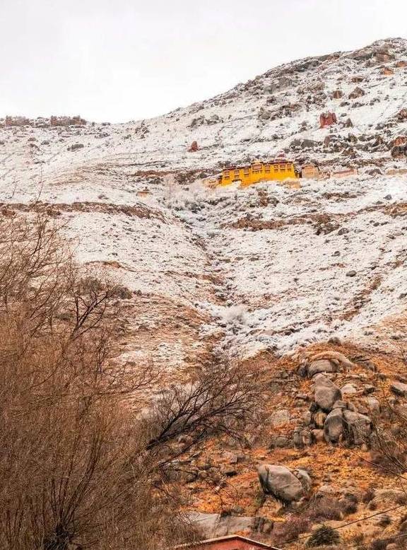 原创 晒太阳、喝甜茶、文艺CityWalk……日光之城拉萨,太适合过冬了!6