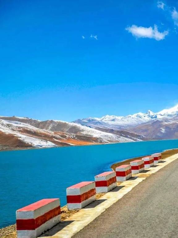 原创 晒太阳、喝甜茶、文艺CityWalk……日光之城拉萨,太适合过冬了!47