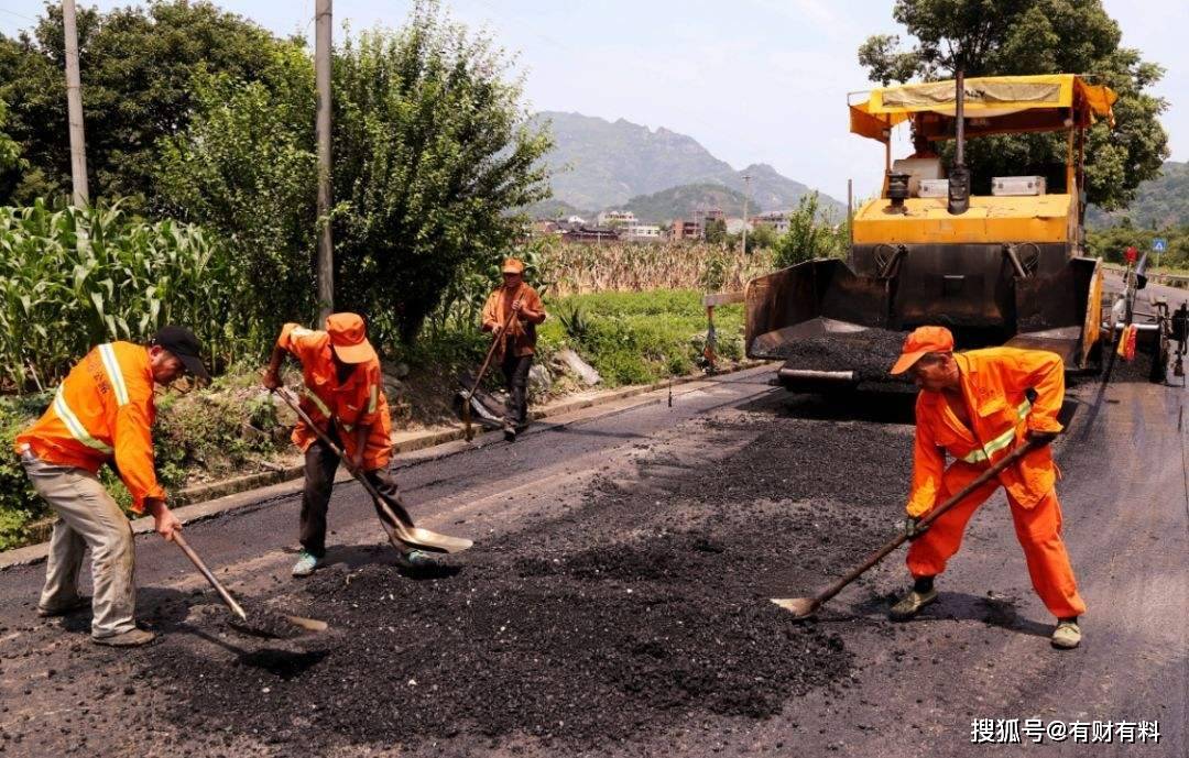 原创 农村修路最宽才“3.5”米?明明很窄,为何都不扩宽?原因找到了5