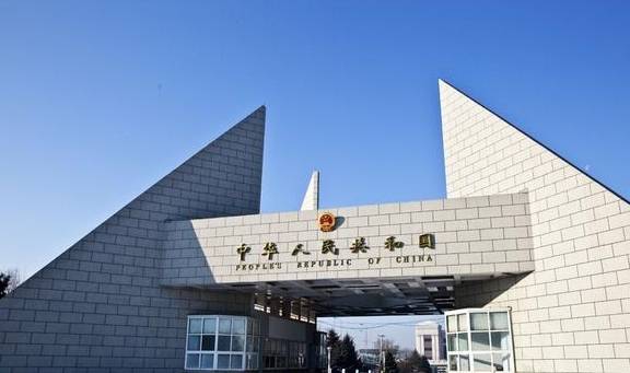 原创 一座火车拉来的城市，一个有故事的边境小城，边陲商都绥芬河5