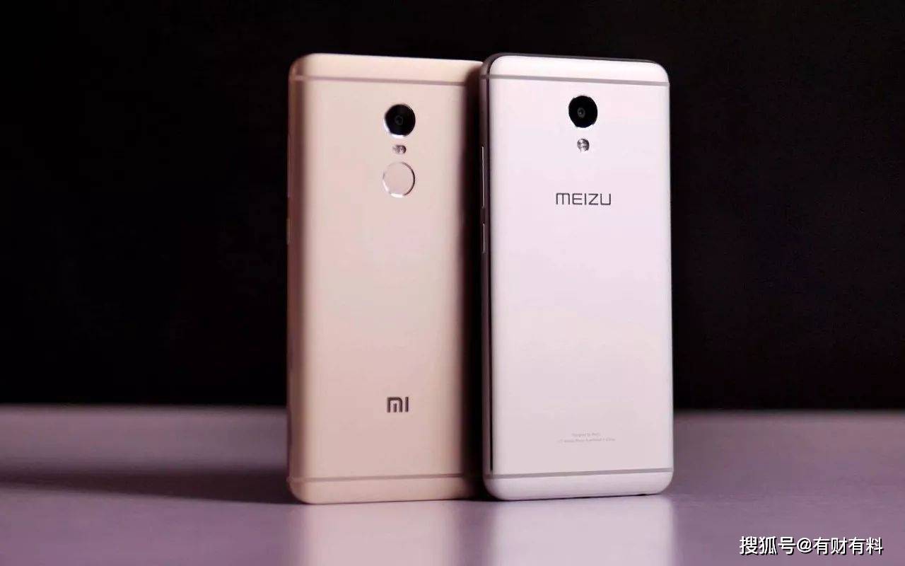 再次败给小米!昔日国产机皇,1300天复活后,子品牌新机遭吐槽3