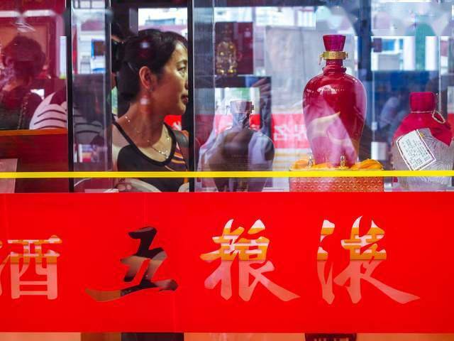 致敬年度商业风向领军人物——哔哩哔哩副董事长兼COO 李旎1