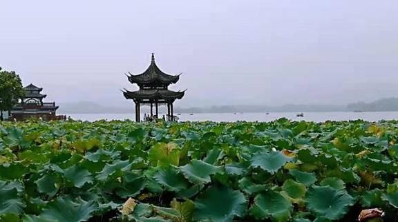 原创 春节不出门跟随小拾柒去旅游——画轴里的城市 梦境般的风景2