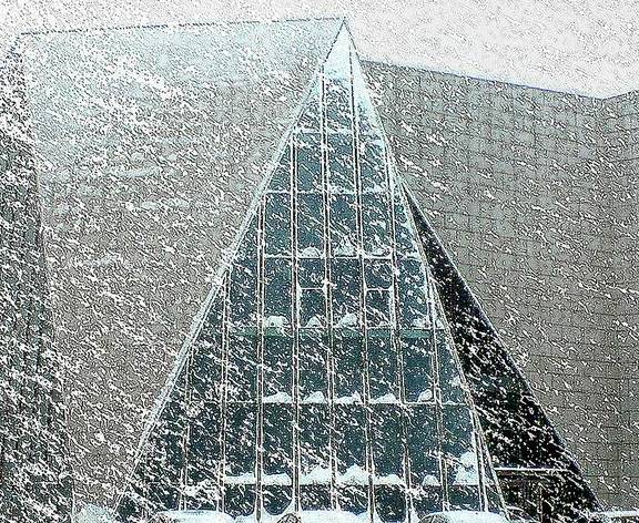 原创 香港中国旅游签约摄影师黎为民：城市建筑摄影，另类的点线面6