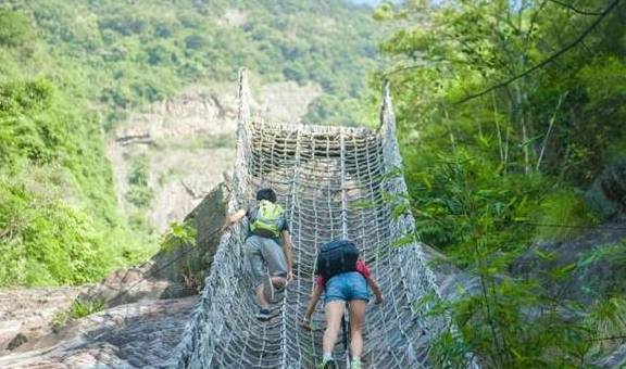 原创 广东有个超适合“隐居”的树屋，藏在深山之中，你想去感受一下吗11