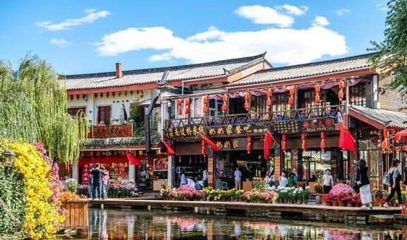 原创 云南最适合独处的古镇,有超出名的“八景”,比大研古镇安静多了1