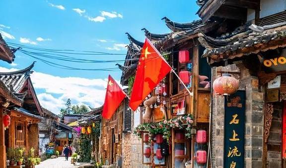 原创 云南最适合独处的古镇,有超出名的“八景”,比大研古镇安静多了15