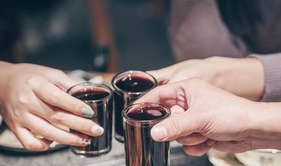 原创 回不去的故乡,只能做时光的旅人,我的八线小城回乡散记2