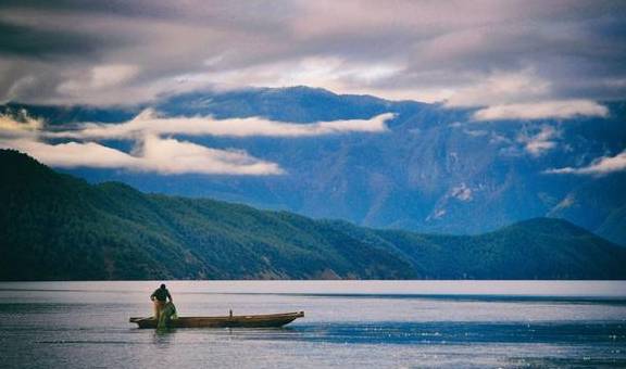 原创 藏在泸沽湖大山中的女儿国,到底有多神秘?谁都可以走婚是真的吗7