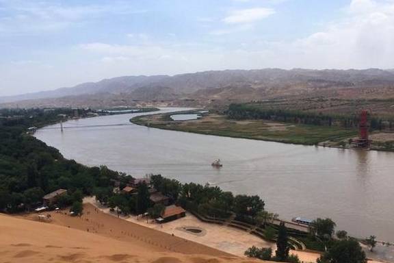 原创 王维赞美过的地方，不仅能感受大漠辽阔，还能欣赏黄河壮美风光4