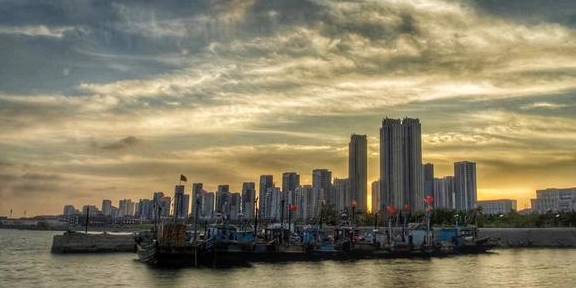 我说青岛是个适合养老的地方,也是有口皆碑的宜居城市,您觉得呢3