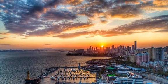 我说青岛是个适合养老的地方,也是有口皆碑的宜居城市,您觉得呢8