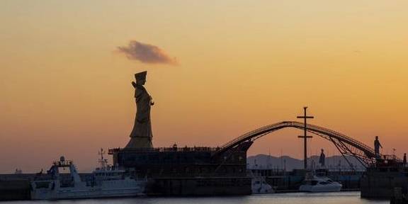 我说青岛是个适合养老的地方,也是有口皆碑的宜居城市,您觉得呢10