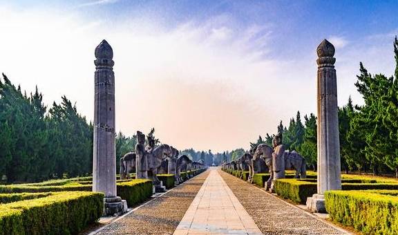 原创 安徽小县城的皇家陵墓,初葬时却是布衣百姓,游客:孝义感人5