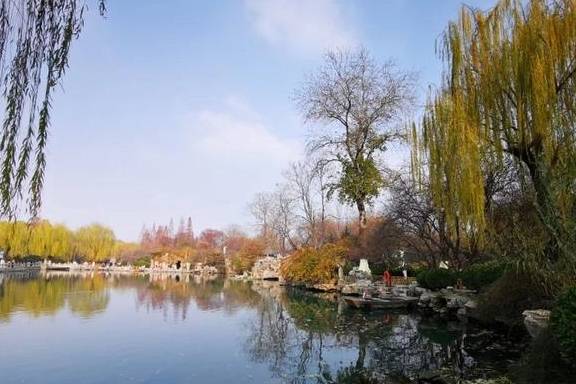 原创 五龙潭冬韵：风吟鸟鸣、溪流泉声，像一曲古筝2