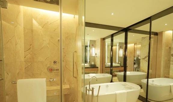 原创 唐朝宫殿式五星级酒店，好像住进皇家园林，性价比超高15