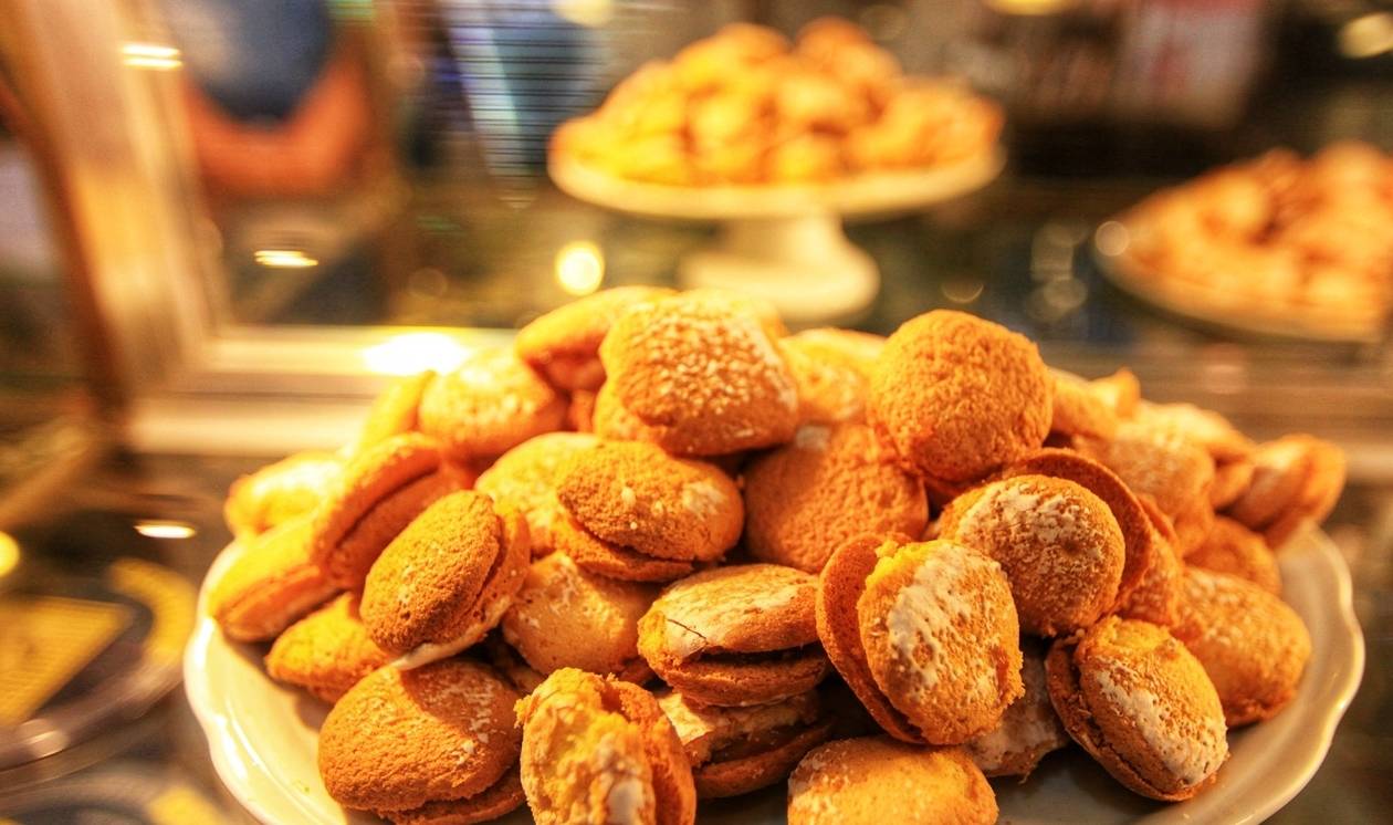 原创 巴西世界最美咖啡馆卖世上最甜甜点,百年不衰,因为生活太苦?1