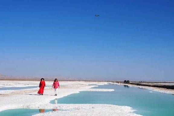 原创 可能是青海最好看的湖,比青海湖秀丽,比茶卡盐湖精致,没有门票4