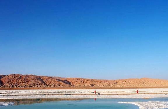 原创 可能是青海最好看的湖,比青海湖秀丽,比茶卡盐湖精致,没有门票15