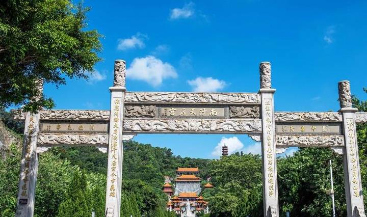 原创 广东这座天后宫气势不输中山陵!殿宇阁楼依山而建,你想去看吗?14