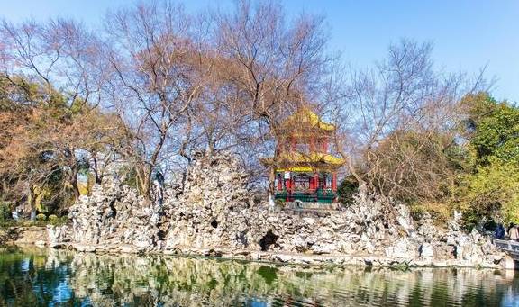 原创 曾经是清代贡院,如今是南昌人都爱来的公园,最出名的景是百花洲2