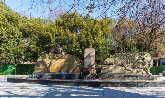 原创 曾经是清代贡院,如今是南昌人都爱来的公园,最出名的景是百花洲19