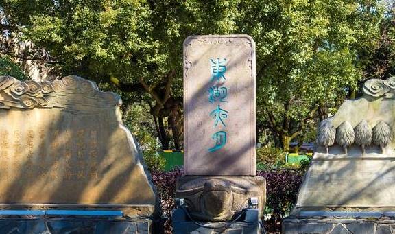 原创 曾经是清代贡院,如今是南昌人都爱来的公园,最出名的景是百花洲20