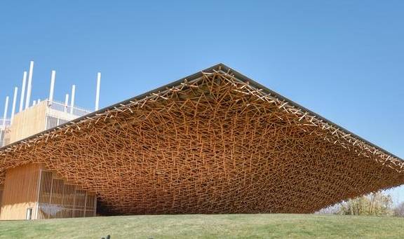 原创 大理旅游新地标,杨丽萍大剧院,投资1.5亿,耗时5年打造1