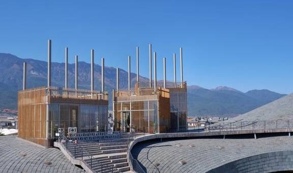 原创 大理旅游新地标,杨丽萍大剧院,投资1.5亿,耗时5年打造8
