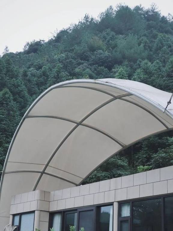 原创 春节不加价含景区门票!山巅私汤随心泡,睡进仙气飘飘的半山腰鸟巢6