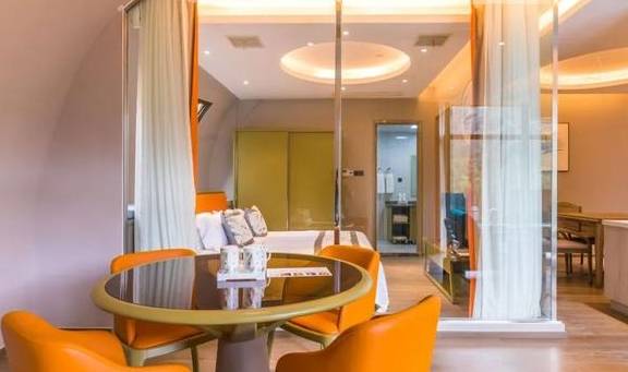 原创 春节不加价含景区门票!山巅私汤随心泡,睡进仙气飘飘的半山腰鸟巢20