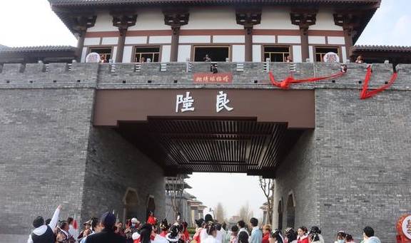 原创 来陆良南境颐养小镇赴一场文化盛宴5