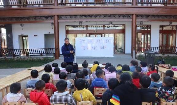 原创 来陆良南境颐养小镇赴一场文化盛宴10