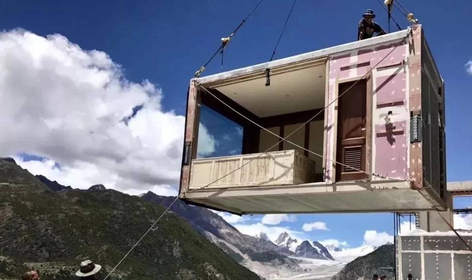 原创 这个哈佛女学霸在绝美的无人之地造房子，改变中产打卡旅行方式16