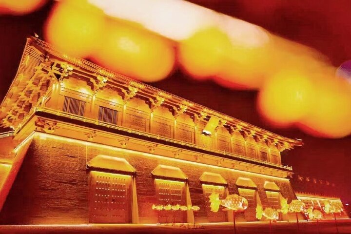 西安多家景区“流光溢彩”迎春节2