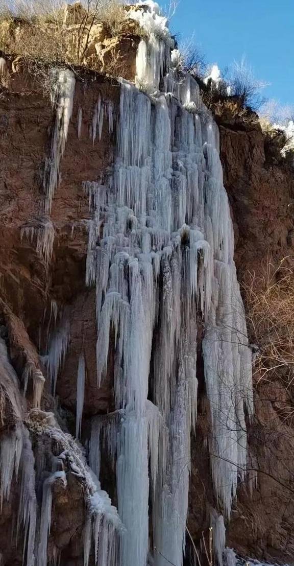 原创 人在京西去哪里看冰瀑?门头沟这里正式开放,还有夜景,等您来!注意保暖!7