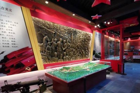 原创 人在京西去哪里看冰瀑?门头沟这里正式开放,还有夜景,等您来!注意保暖!16