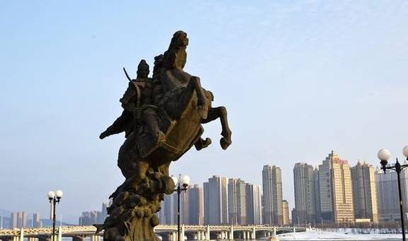 原创 沿江而走，依江而展，因江而美，最富诗意的北国风光3