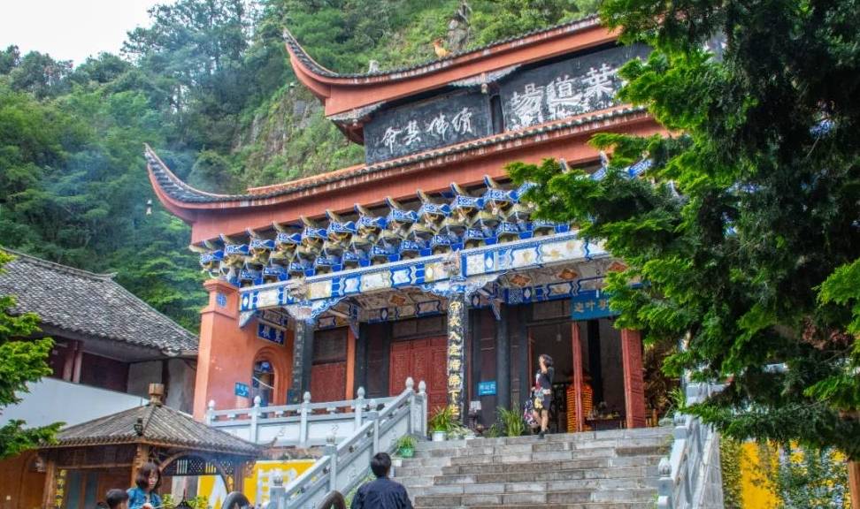 原创 行旅云南大理鸡足山，登高祈愿，遇见靓丽的冬日绝色！14