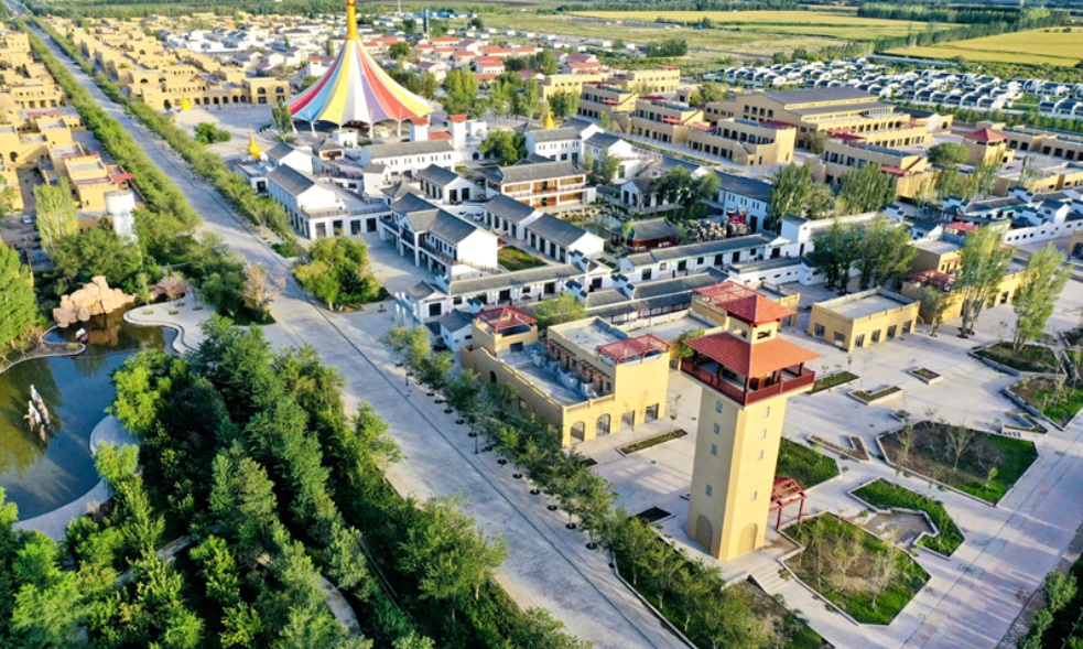 克拉玛依“西部乌镇”引来近40家合作伙伴2