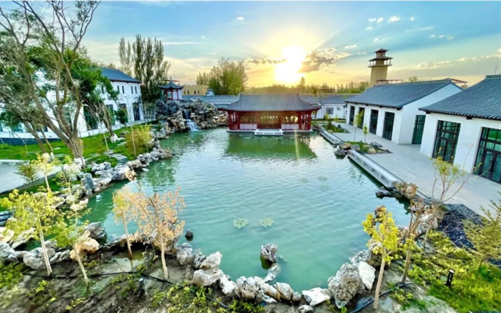 克拉玛依“西部乌镇”引来近40家合作伙伴3