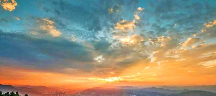 原创 贵州黔东南州人口最多的县,拥有机场,坐高铁却要去邻县2